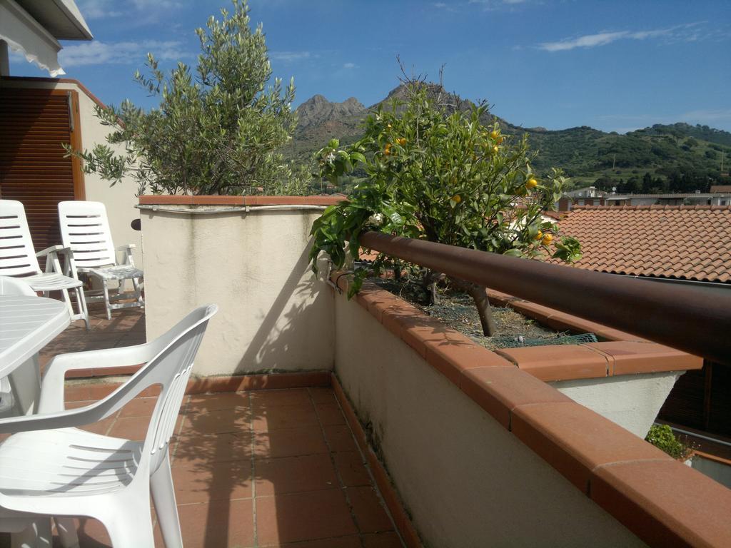 Porto Azzuro Apartment 6 Beds بورتو أتْسورّو المظهر الخارجي الصورة